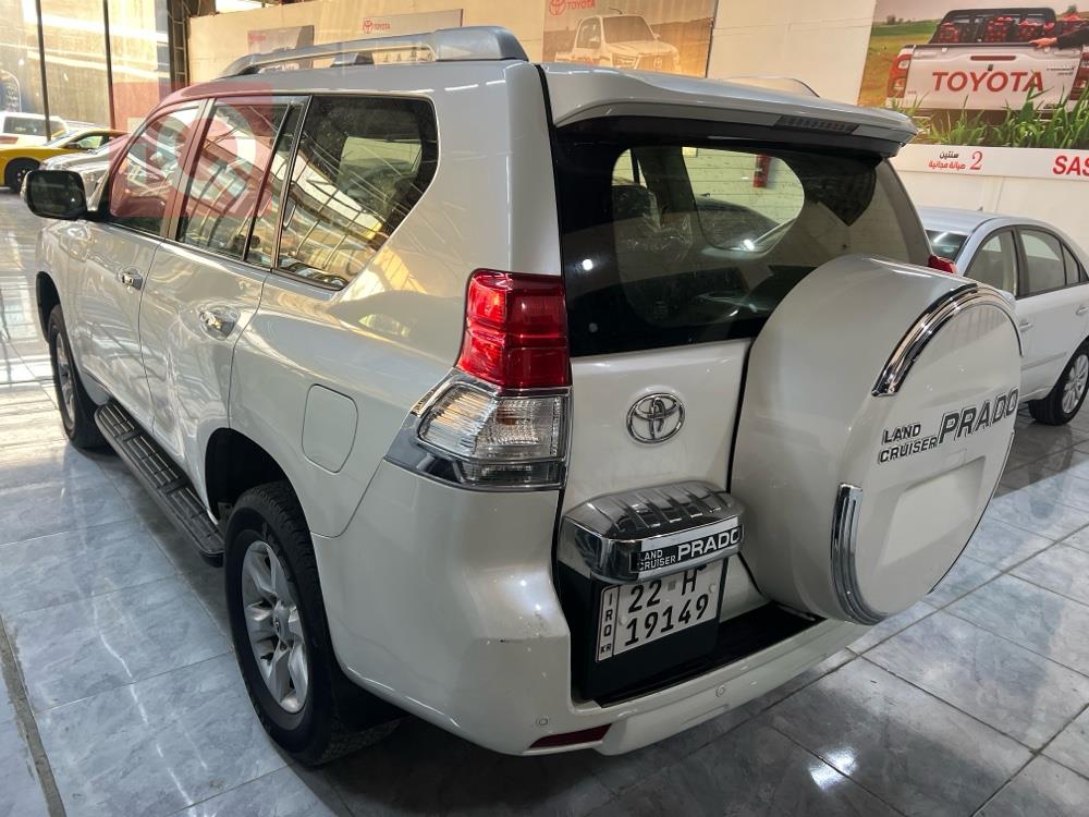 تويوتا لاندكروزر برادو